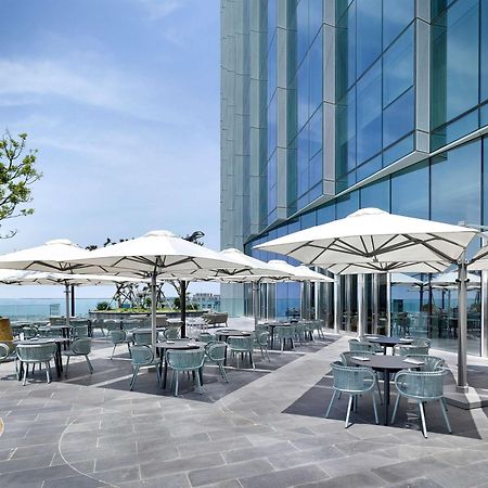 מלון Grand Hyatt ג'גו מראה חיצוני תמונה The Sky Bar