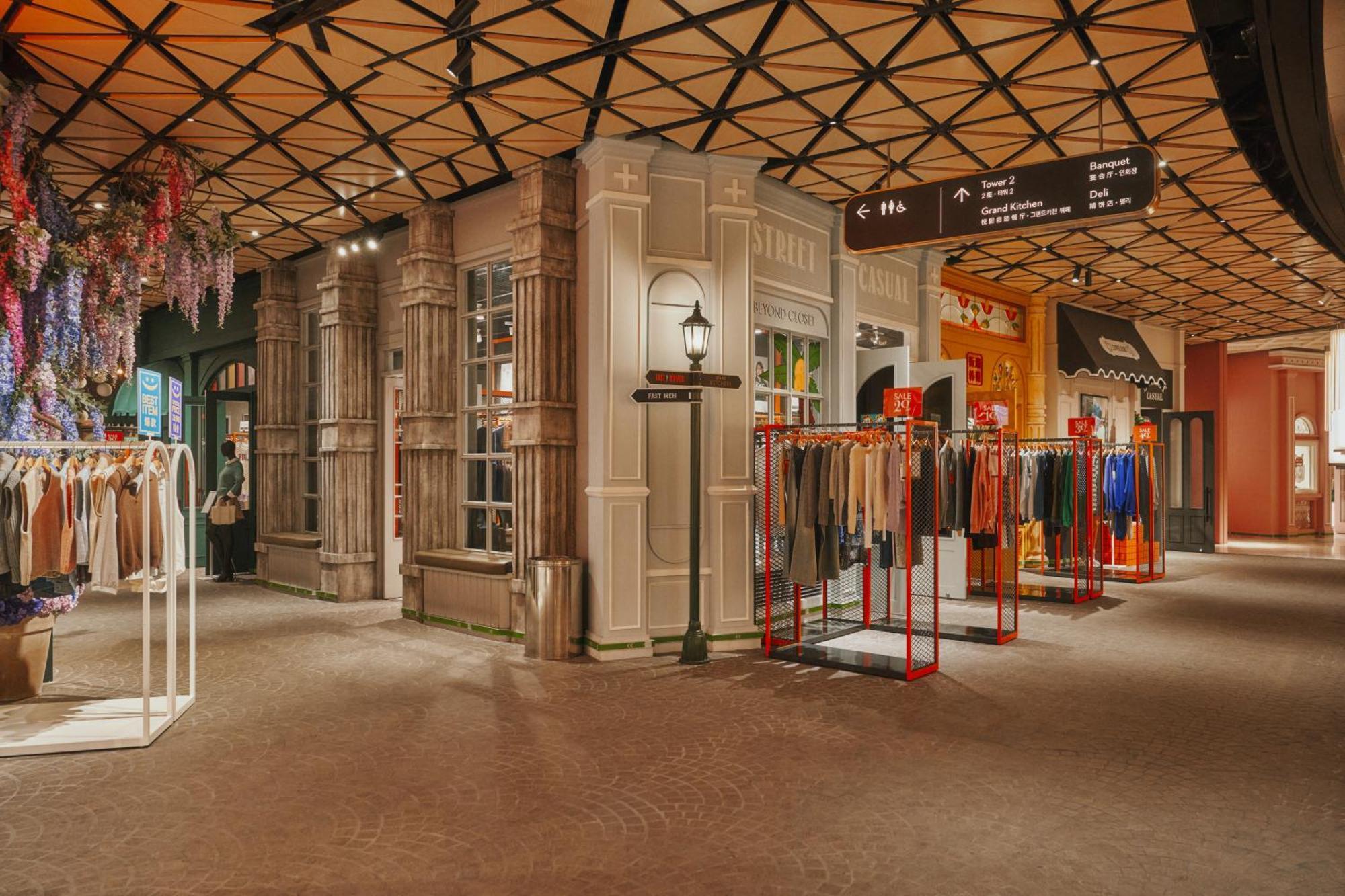 מלון Grand Hyatt ג'גו מראה חיצוני תמונה The interior of the shopping mall