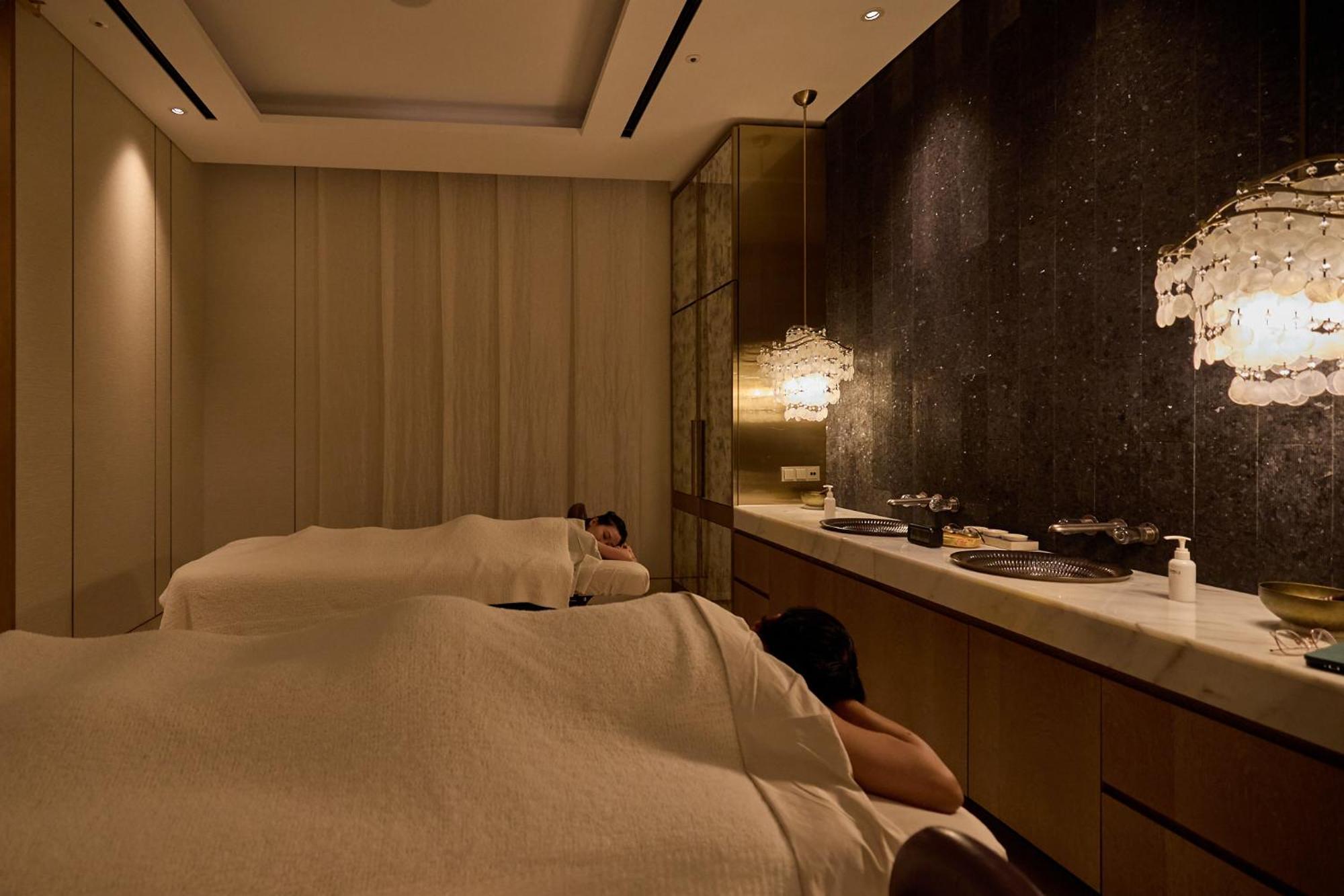 מלון Grand Hyatt ג'גו מראה חיצוני תמונה A spa in Hong Kong